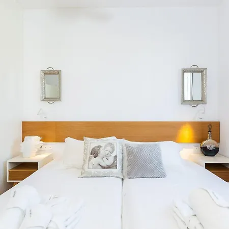Extraordinary Rethymno Hantengu 3 Bedrooms Front Private Outdoor Swimming Pool And Hot Tub 别墅 *